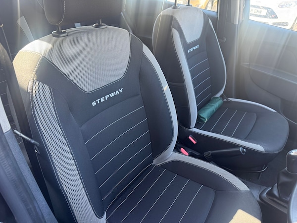 Used Dacia Sandero Stepway 2018 for sale - 75699051: Photo 8