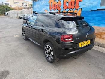 Used Citroen C4 Cactus 2018 for sale - 79335257: Photo