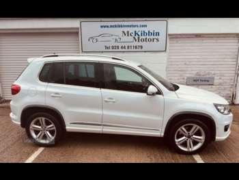 2015 - 2.0 TDi BlueMotion Tech R-Line 5dr 150 DSG [NAV]