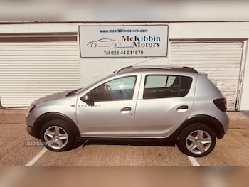 Used Dacia Sandero Stepway 2015 for sale - 76095382: Photo 4