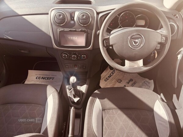 Used Dacia Sandero Stepway 2015 for sale - 76095382: Photo 8