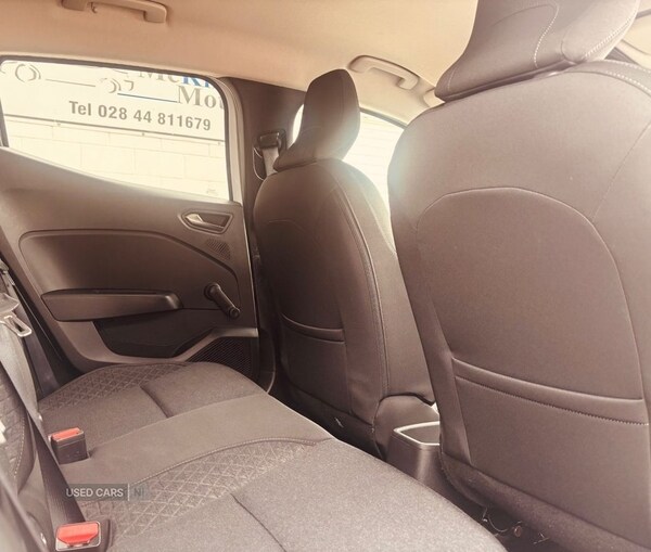 Used Renault Clio 2020 for sale - 74889177: Photo 9