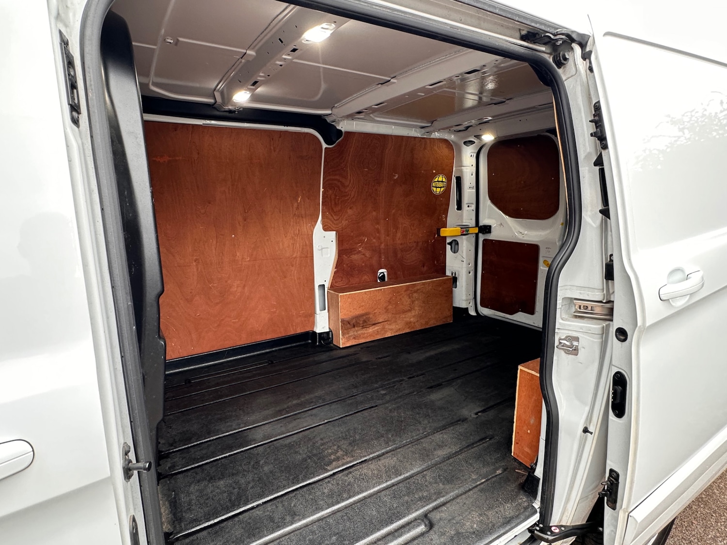 Used Ford Transit Custom 2018 for sale - 76078067: Photo 14