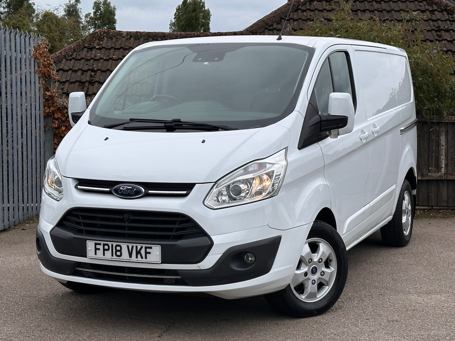 Used Ford Transit Custom 2018 for sale - 76078067: Photo 2