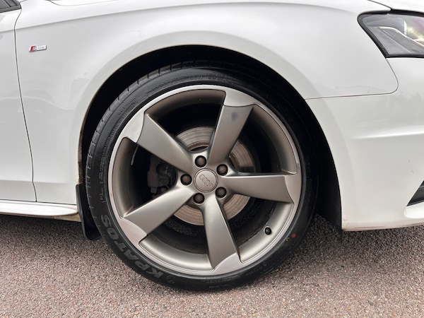 Used Audi A4 2012 for sale - 76196153: Photo 7