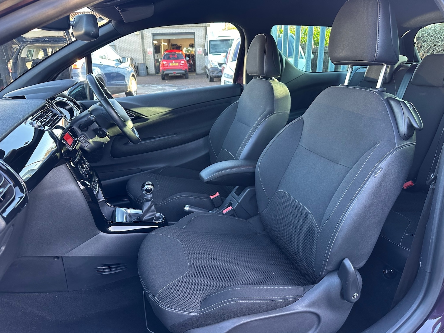 Used Citroen DS3 2014 for sale - 77003640: Photo 16