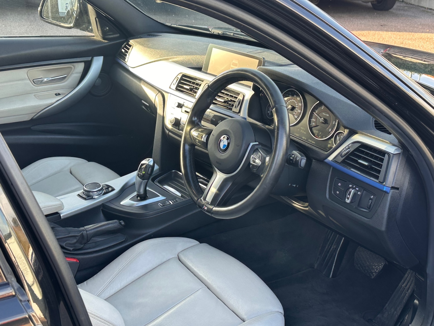 Used BMW 3 Series 2015 for sale - 76602762: Photo 5