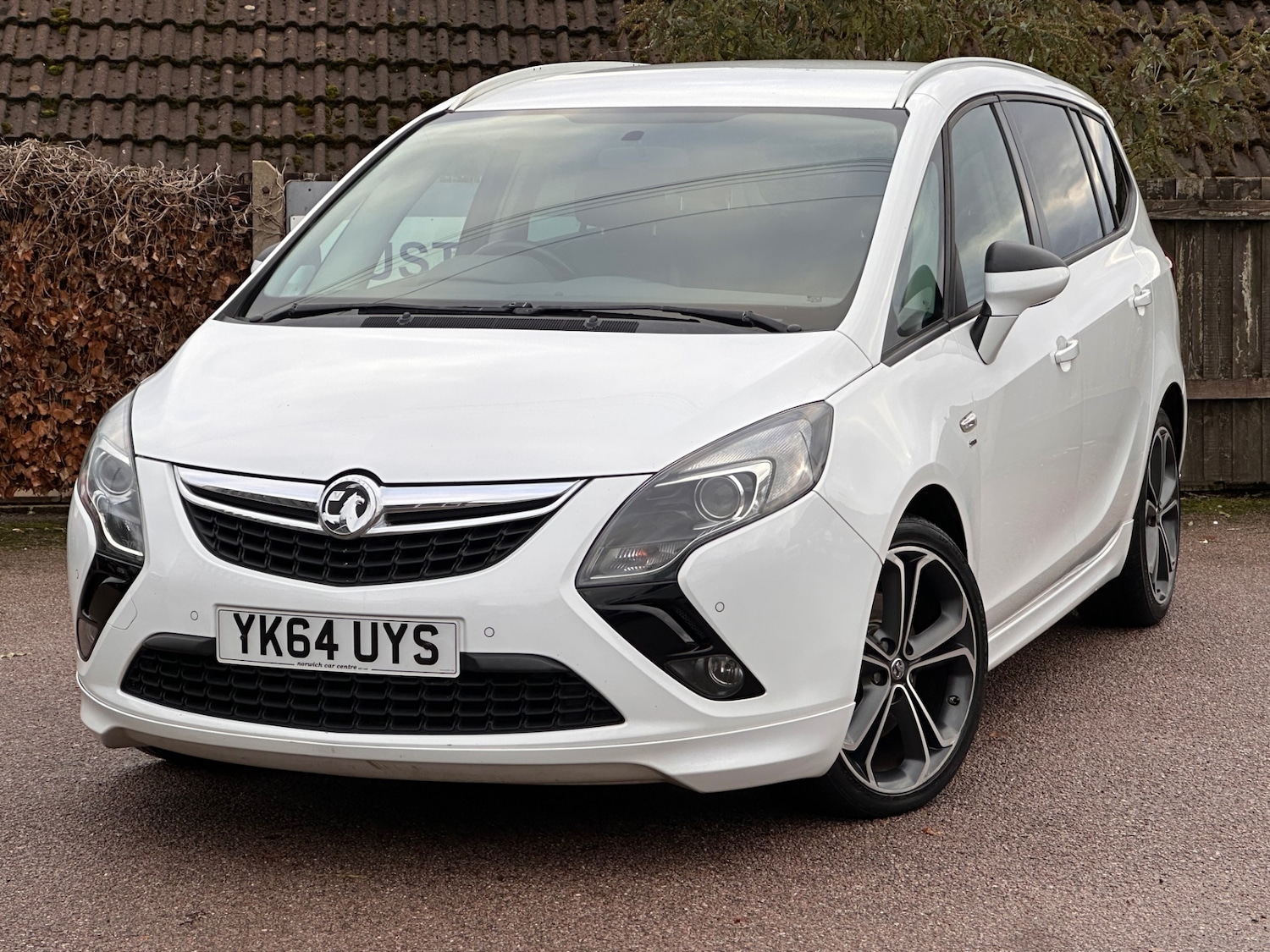 Used Vauxhall Zafira 2014 for sale - 76891654: Photo 2