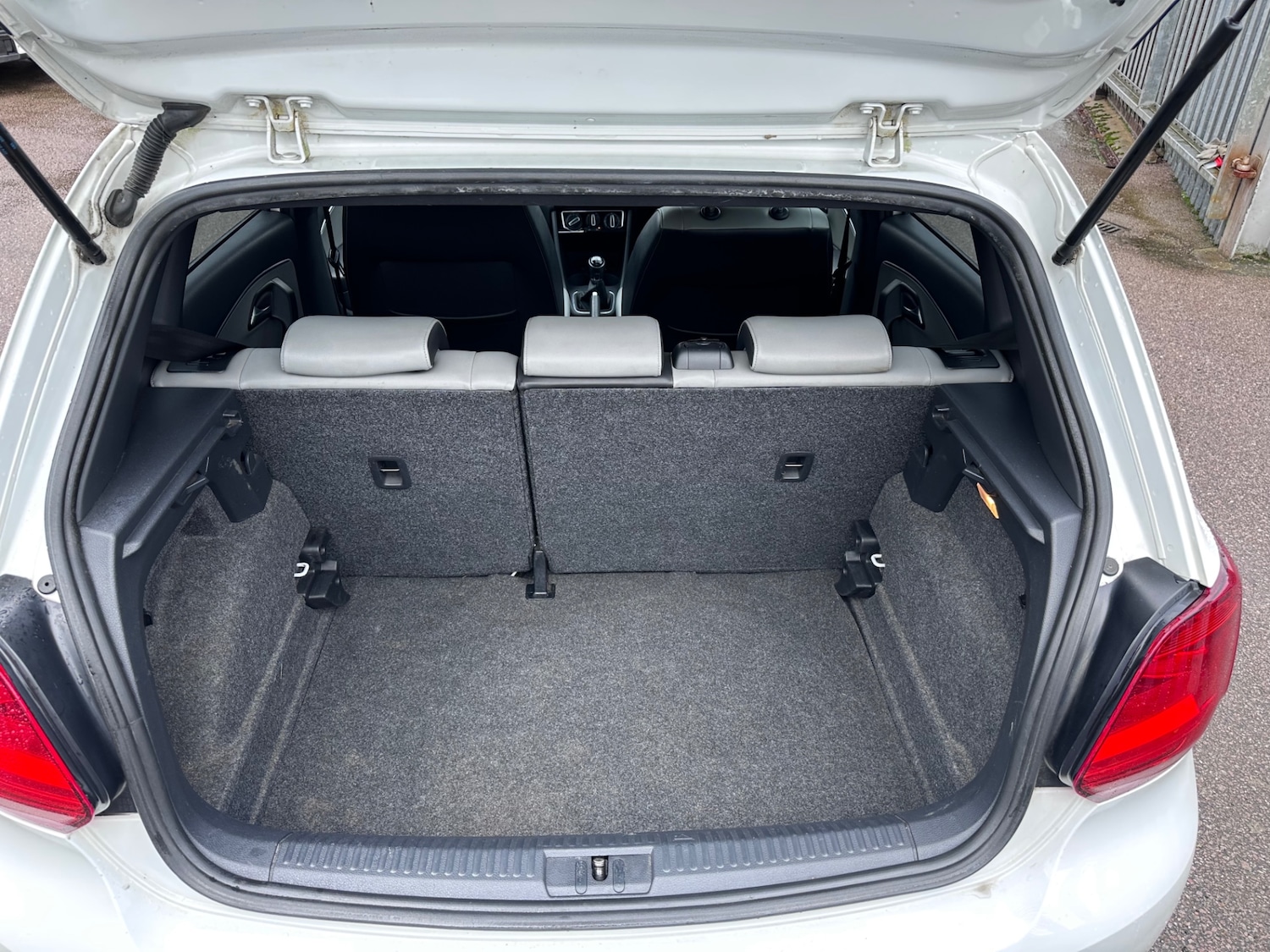 Used Volkswagen Polo 2014 for sale - 77528101: Photo 11