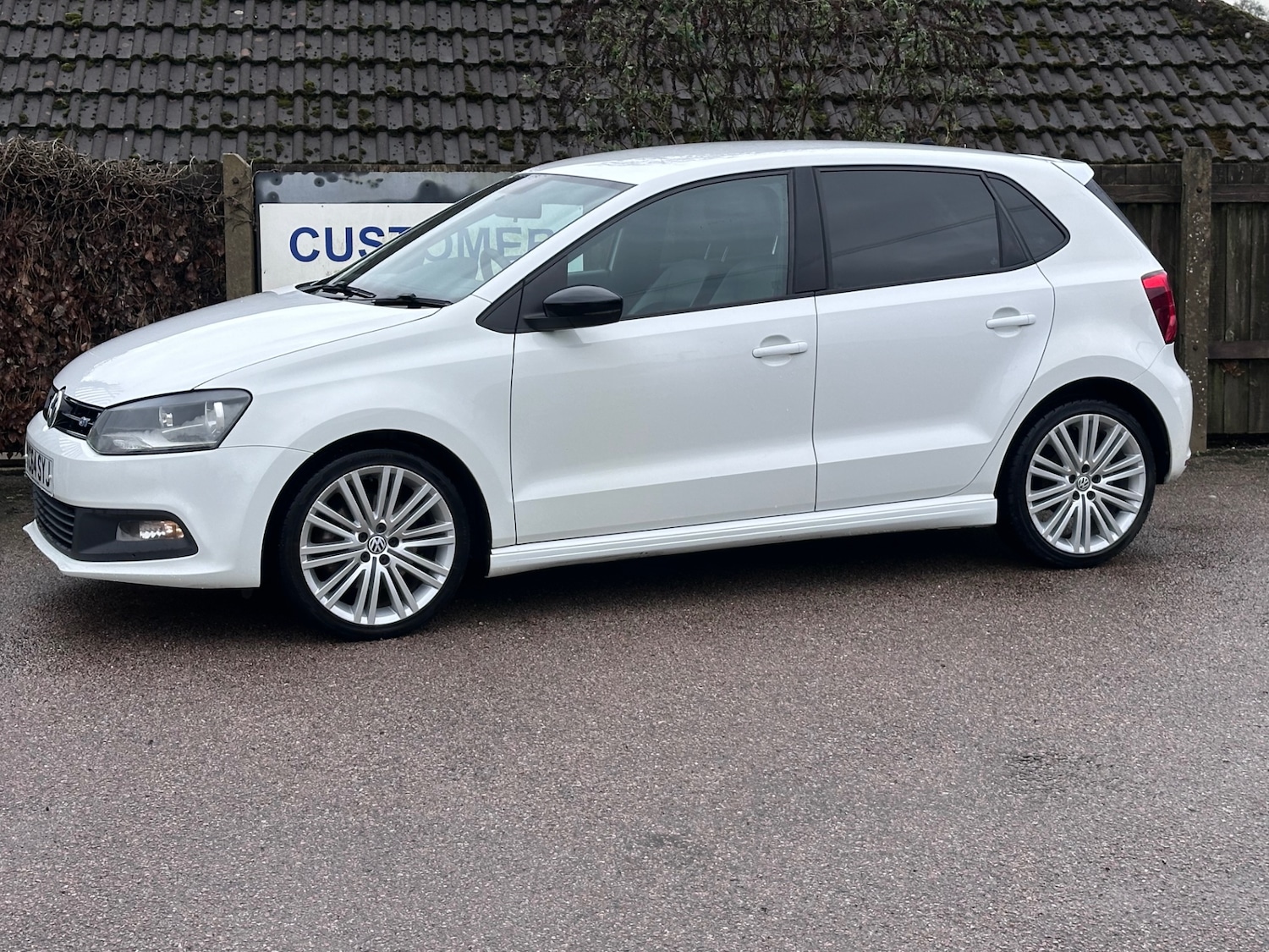 Used Volkswagen Polo 2014 for sale - 77528101: Photo 13