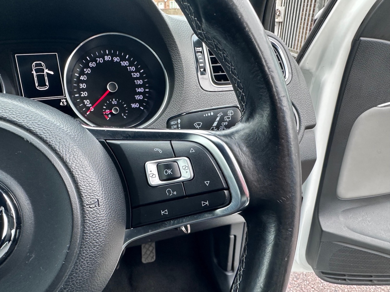 Used Volkswagen Polo 2014 for sale - 77528101: Photo 18