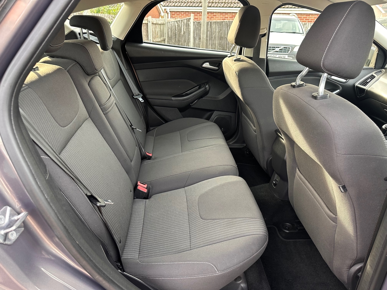 Used Ford Focus 2012 for sale - 76413903: Photo 16