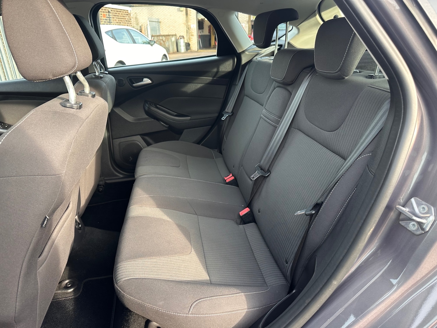 Used Ford Focus 2012 for sale - 76413903: Photo 17