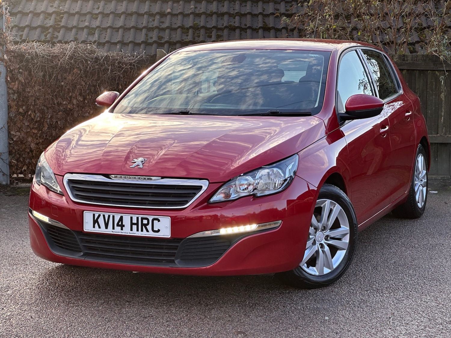 Used Peugeot 308 2014 for sale - 77159343: Photo 2
