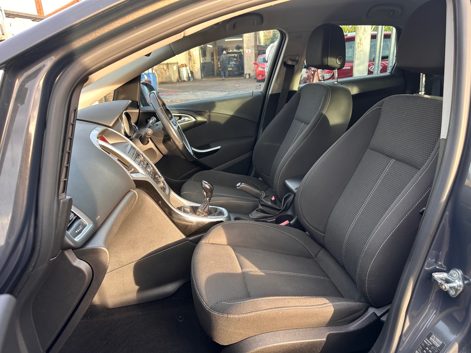 Used Vauxhall Astra 2012 for sale - 76557118: Photo 17