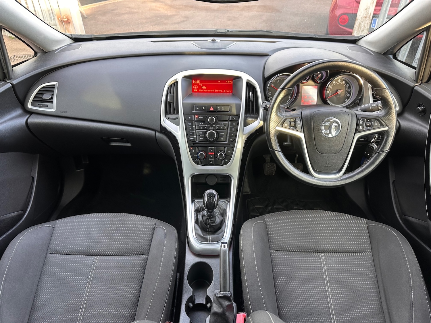 Used Vauxhall Astra 2012 for sale - 76557118: Photo 8