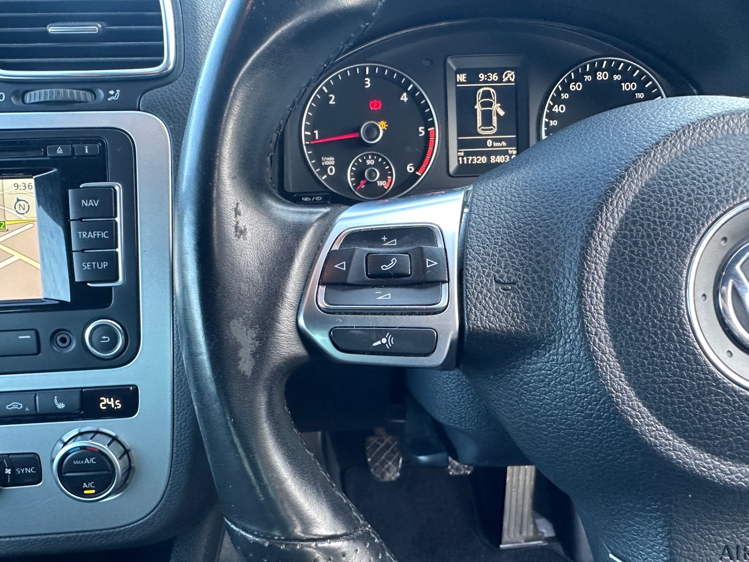 Used Volkswagen Scirocco 2012 for sale - 77504124: Photo 11