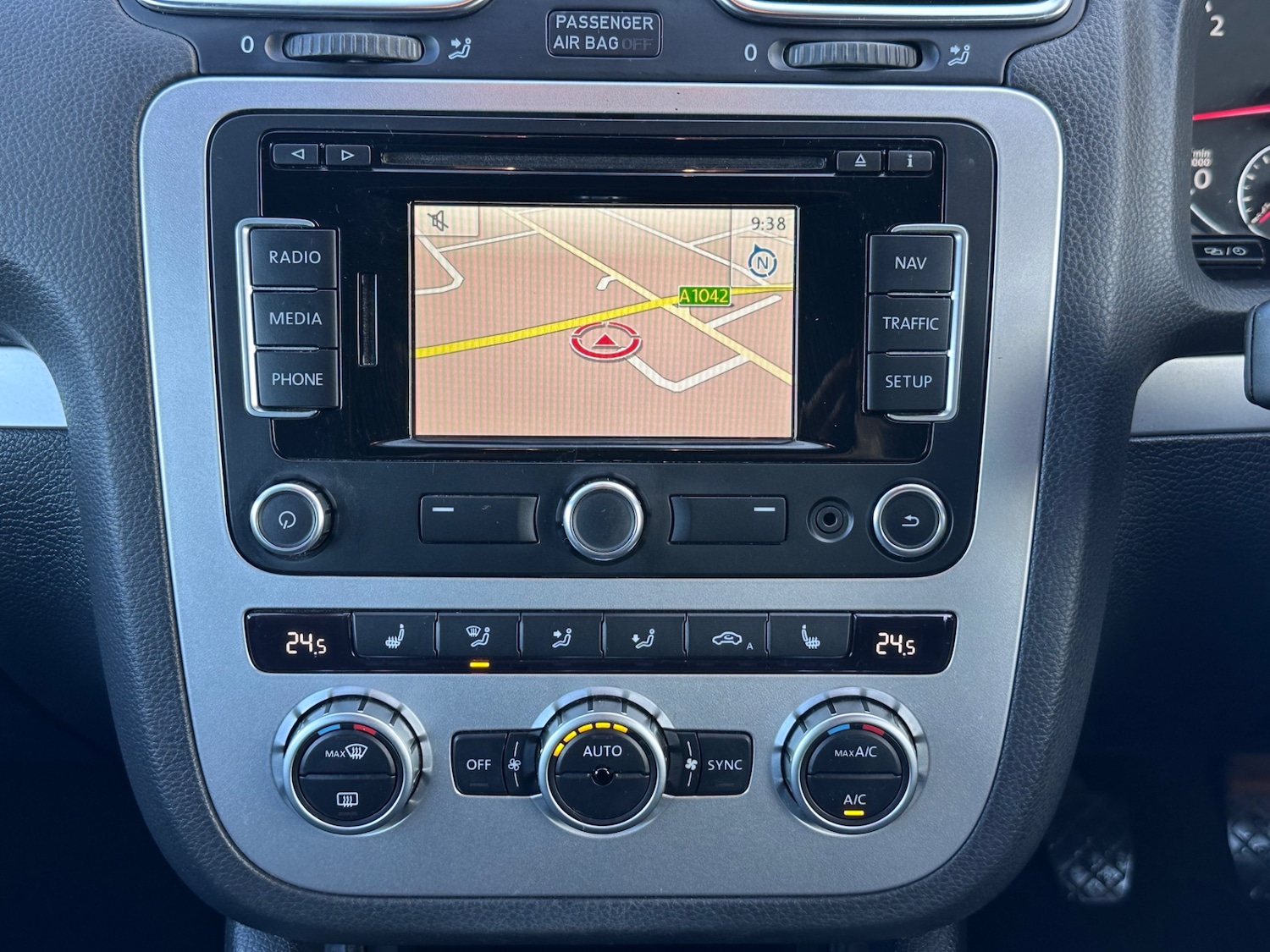 Used Volkswagen Scirocco 2012 for sale - 77504124: Photo 9