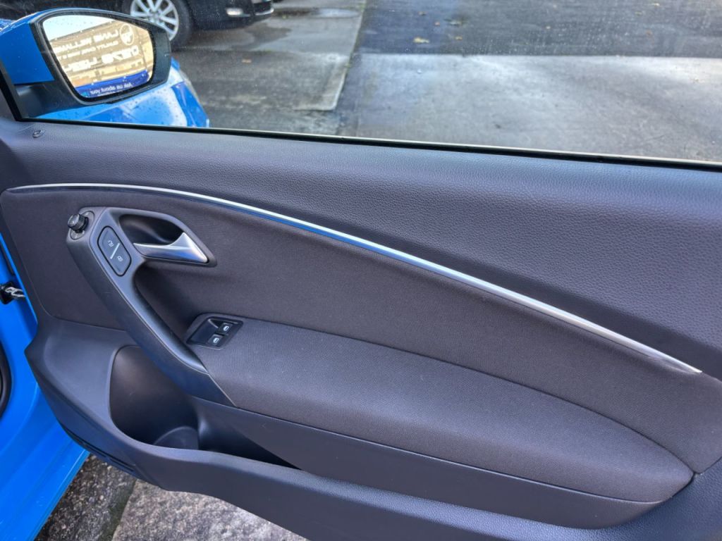 Used Volkswagen Polo 2015 for sale - 76147222: Photo 11