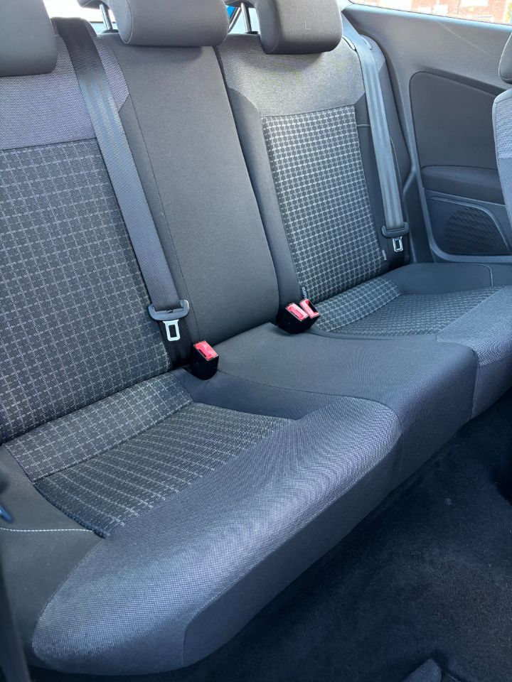 Used Volkswagen Polo 2015 for sale - 76147222: Photo 5