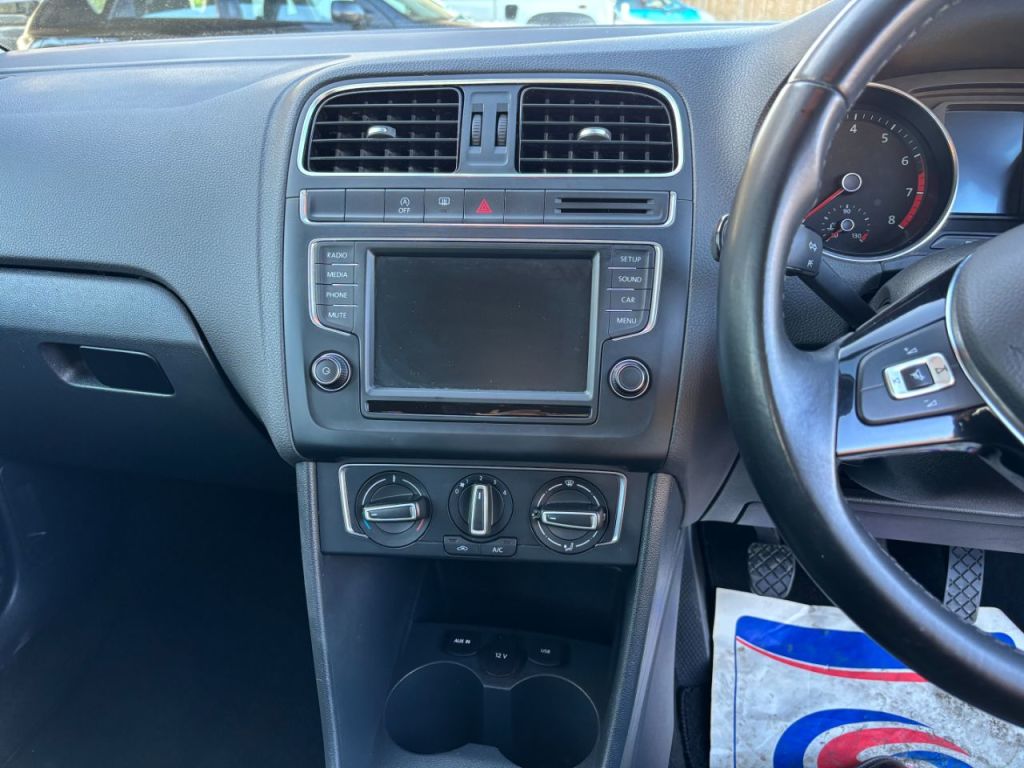 Used Volkswagen Polo 2015 for sale - 76147222: Photo 7