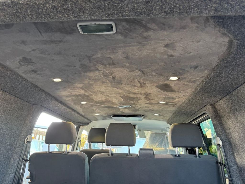 Used Volkswagen Transporter 2014 for sale - 76147228: Photo 10