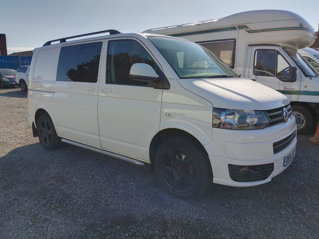 Used Volkswagen Transporter 2014 for sale - 76147228: Photo 2