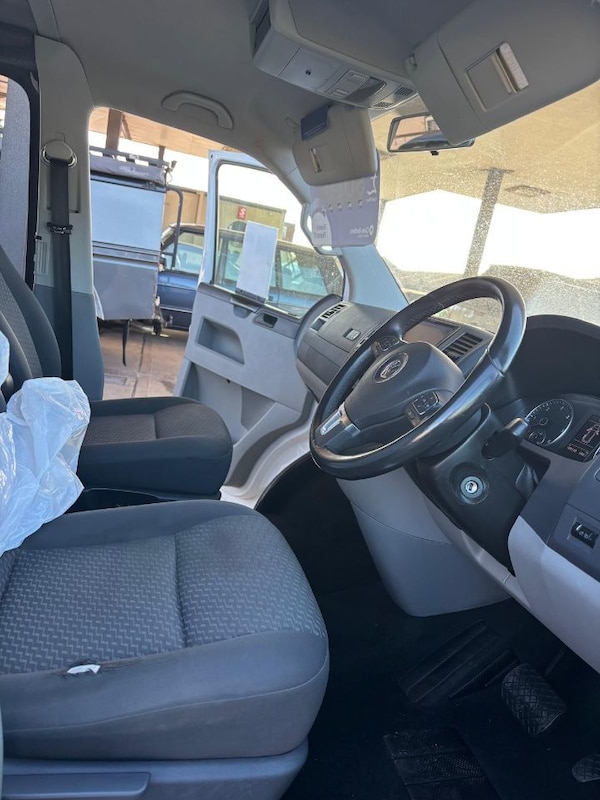 Used Volkswagen Transporter 2014 for sale - 76147228: Photo 6