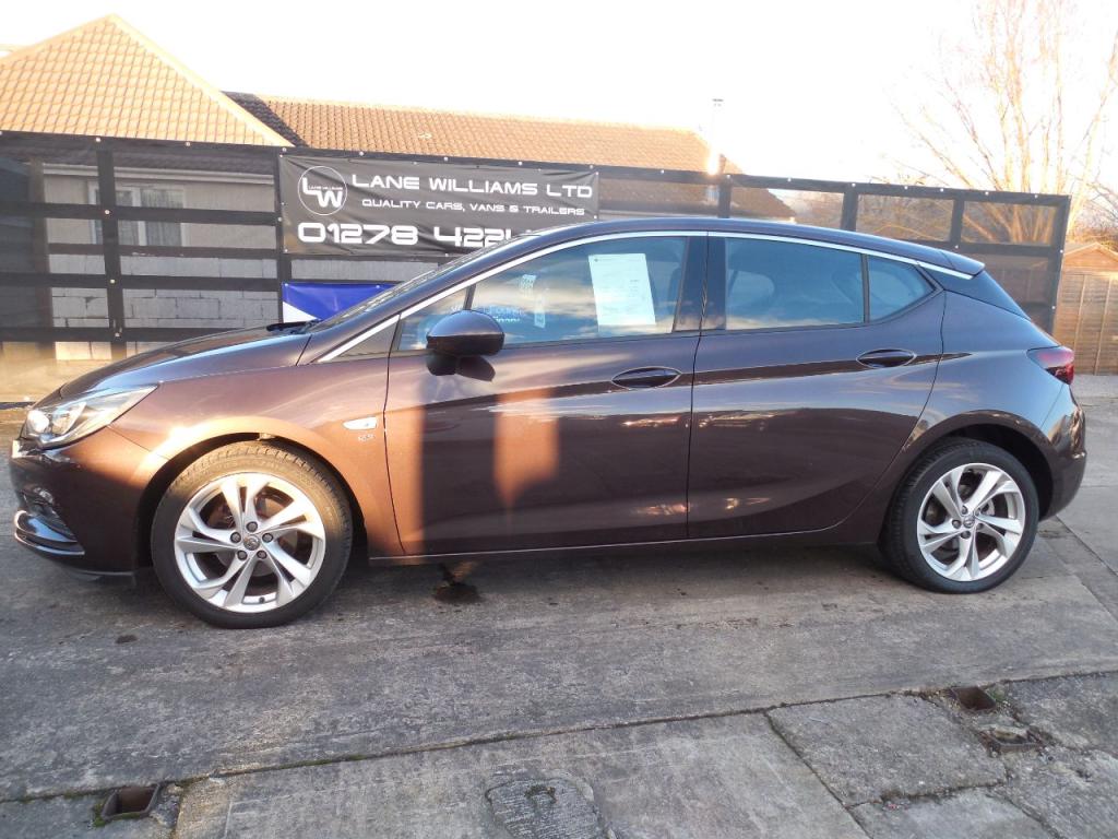Used Vauxhall Astra 2017 for sale - 76156981: Photo 3