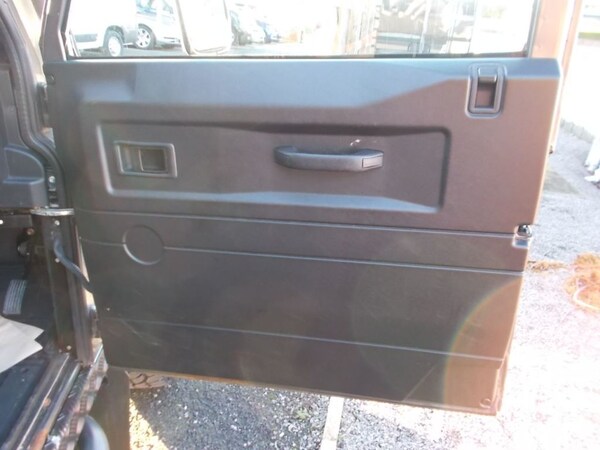 Used Land Rover Defender 2014 for sale - 69936329: Photo 14