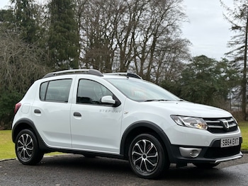 Used Dacia Sandero Stepway 2014 for sale - 77676954: Photo