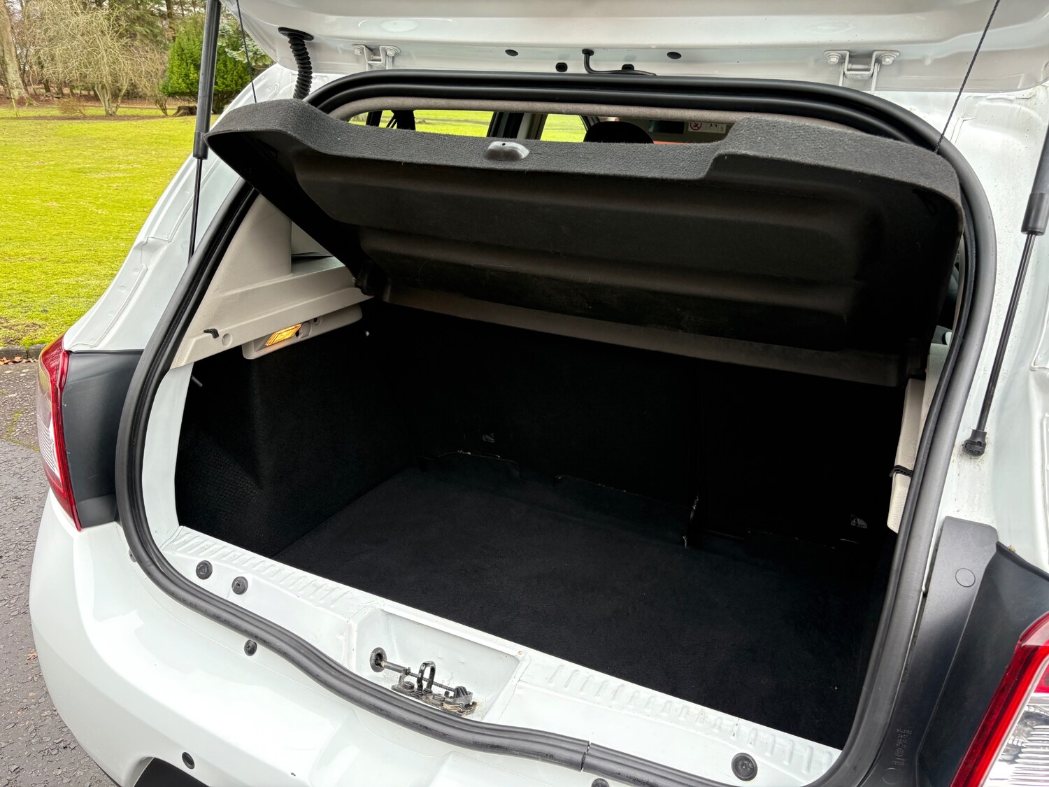 Used Dacia Sandero Stepway 2014 for sale - 77676954: Photo 33