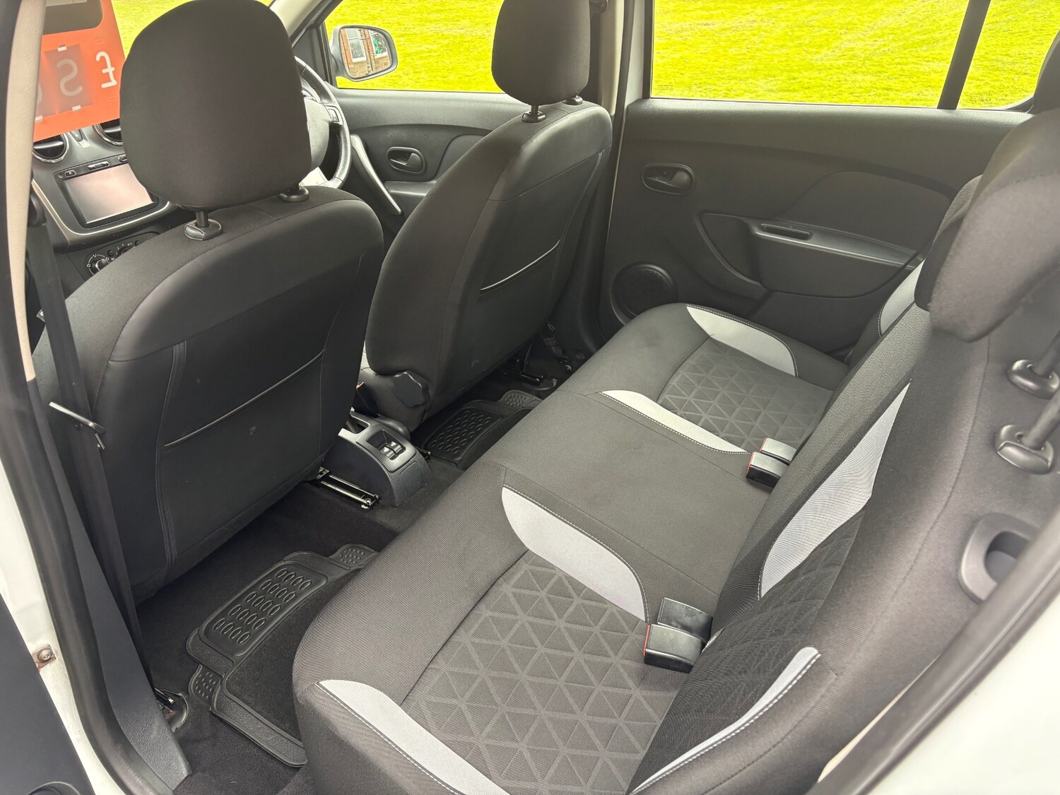 Used Dacia Sandero Stepway 2014 for sale - 77676954: Photo 37