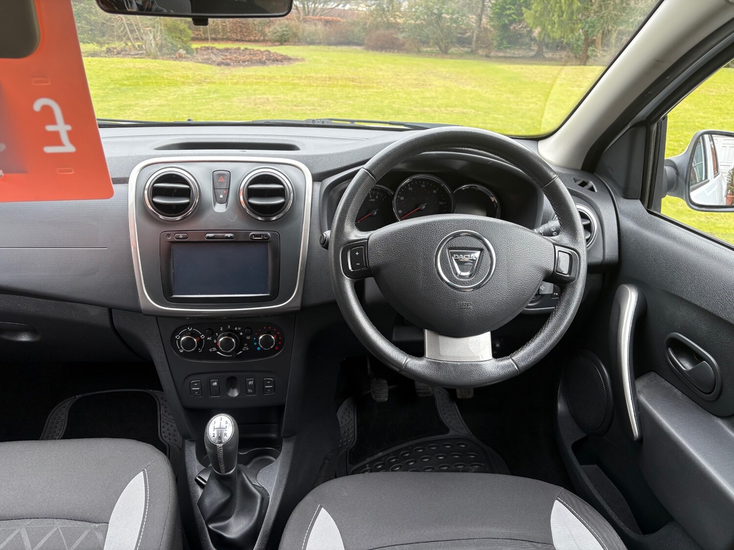 Used Dacia Sandero Stepway 2014 for sale - 77676954: Photo 7
