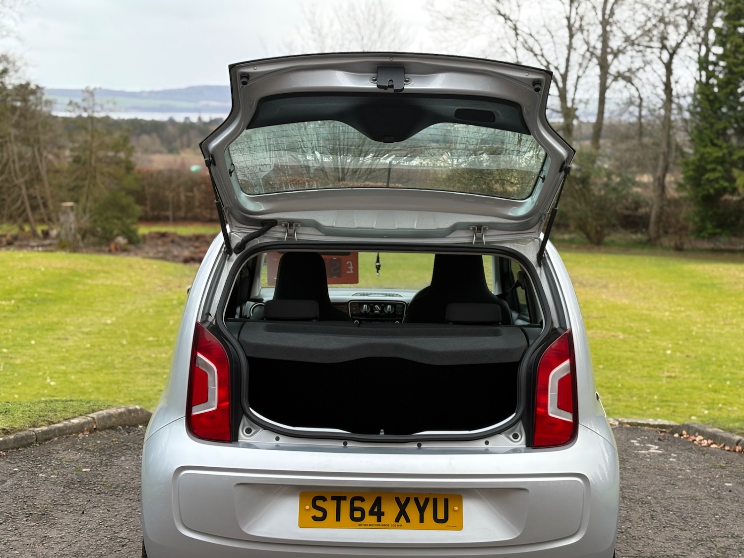 Used Volkswagen up! 2015 for sale - 77706004: Photo 10