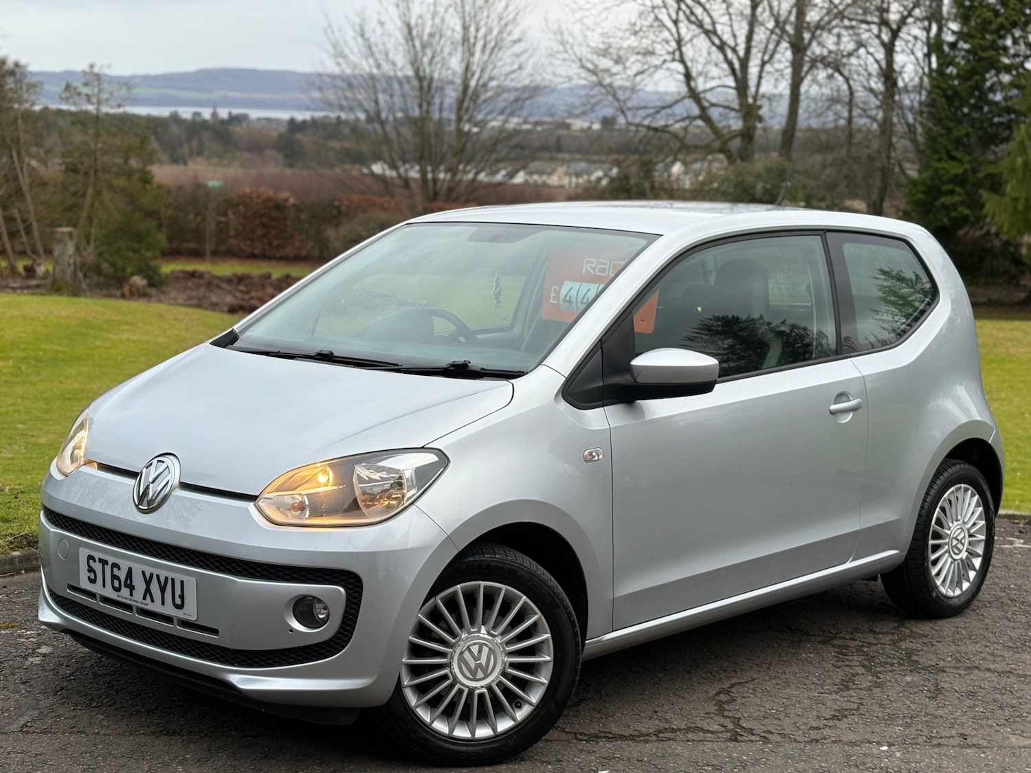 Used Volkswagen up! 2015 for sale - 77706004: Photo 2