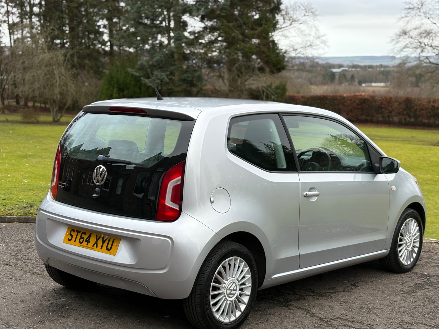 Used Volkswagen up! 2015 for sale - 77706004: Photo 24