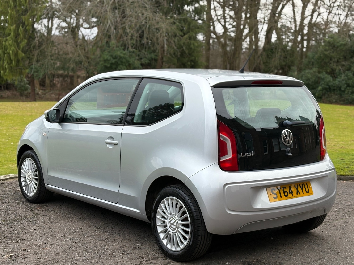 Used Volkswagen up! 2015 for sale - 77706004: Photo 25