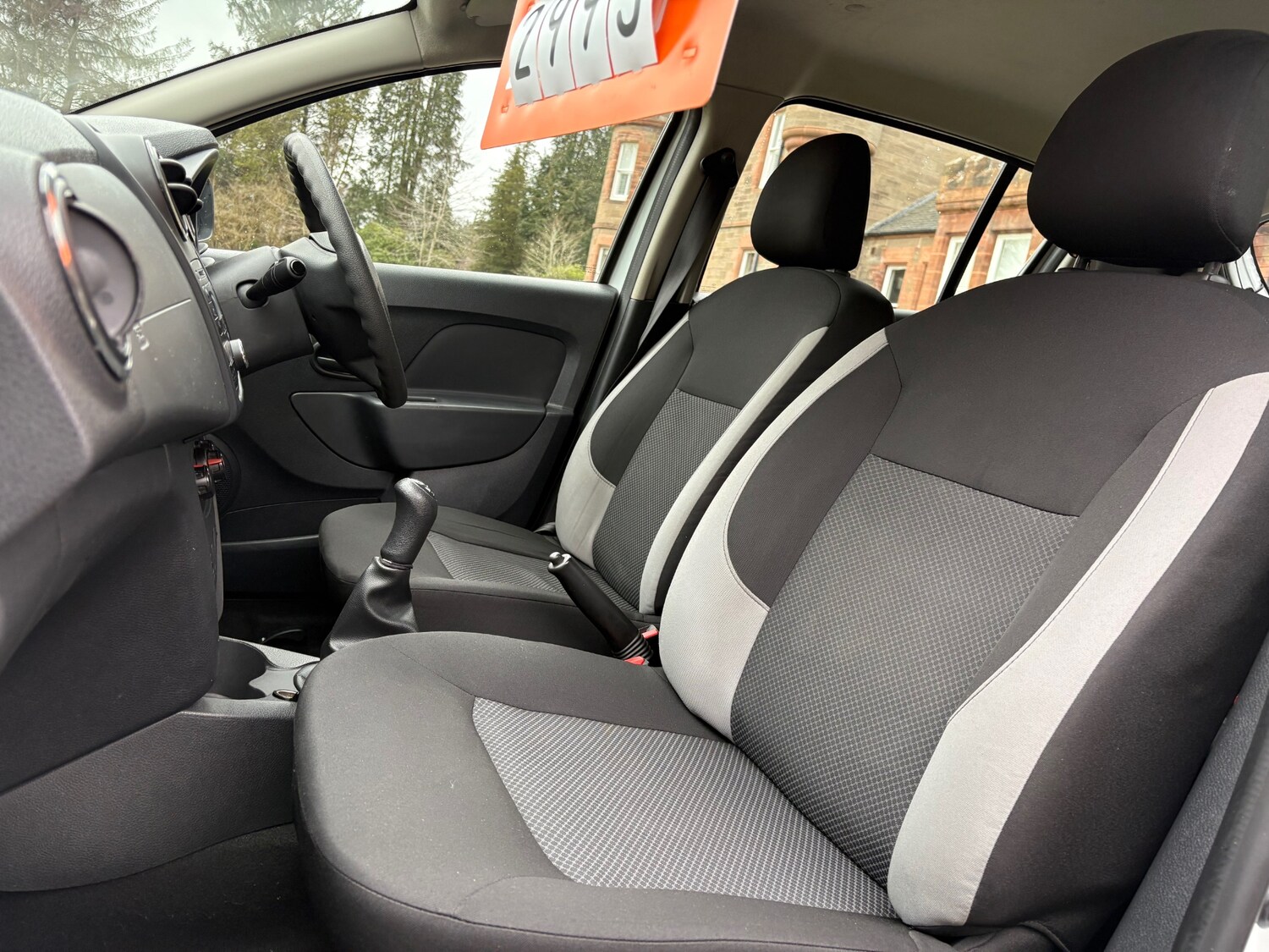 Used Dacia Sandero 2015 for sale - 77676873: Photo 12