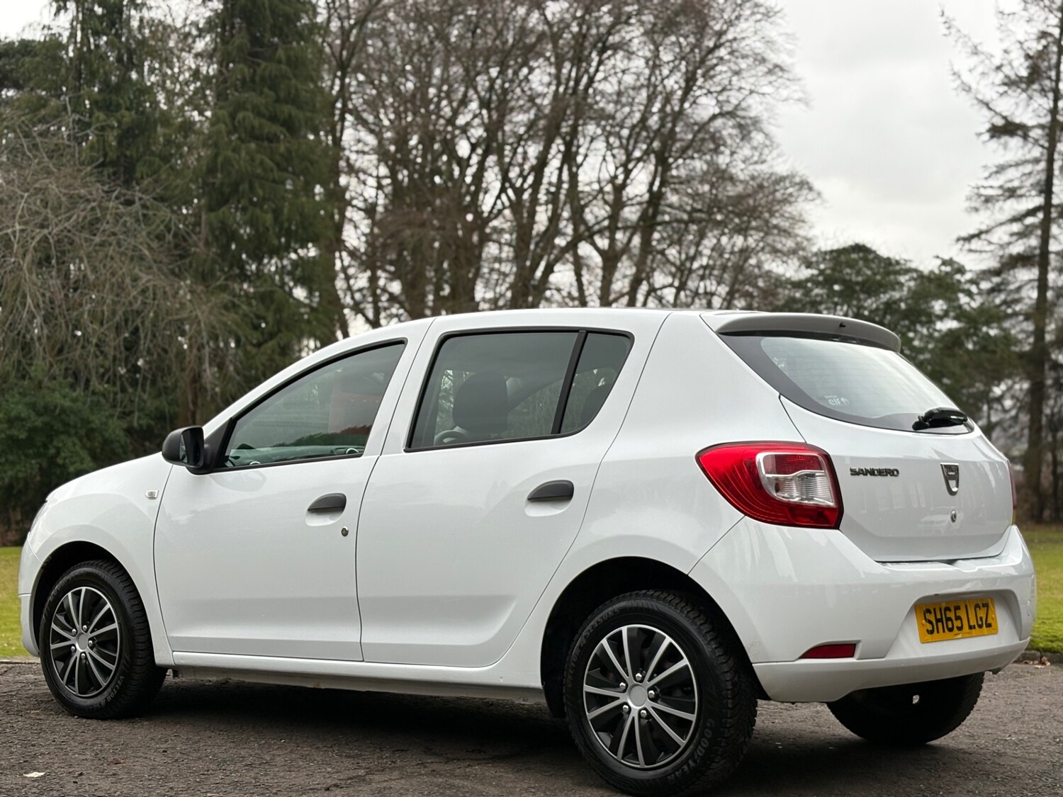 Used Dacia Sandero 2015 for sale - 77676873: Photo 25