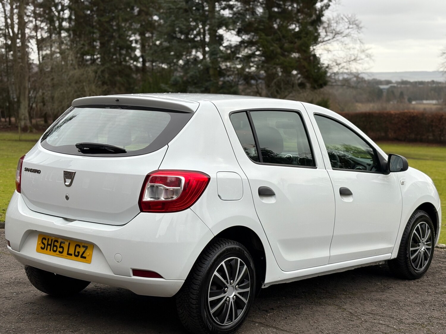 Used Dacia Sandero 2015 for sale - 77676873: Photo 26