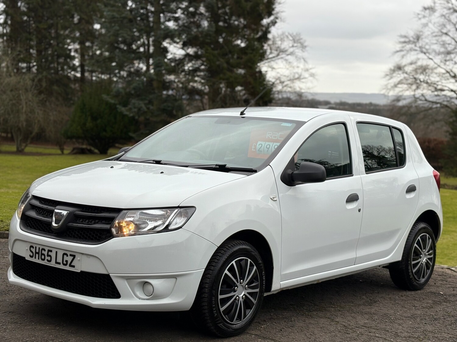 Used Dacia Sandero 2015 for sale - 77676873: Photo 28