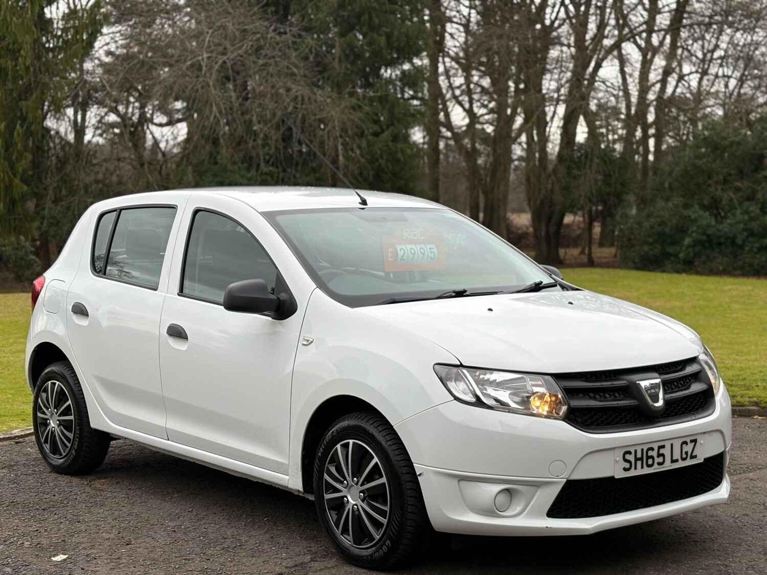 Used Dacia Sandero 2015 for sale - 77676873: Photo 29