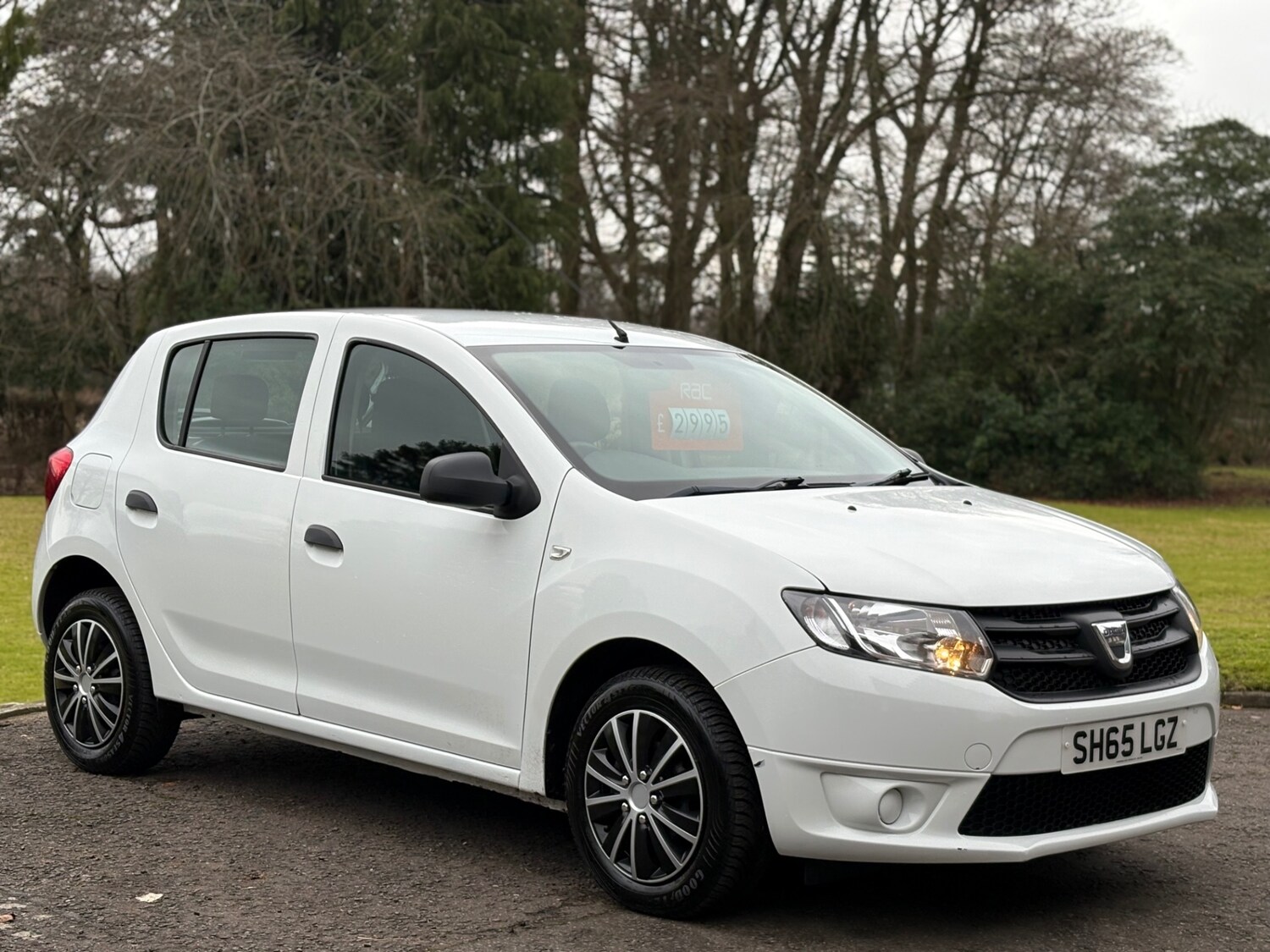 Used Dacia Sandero 2015 for sale - 77676873: Photo 30