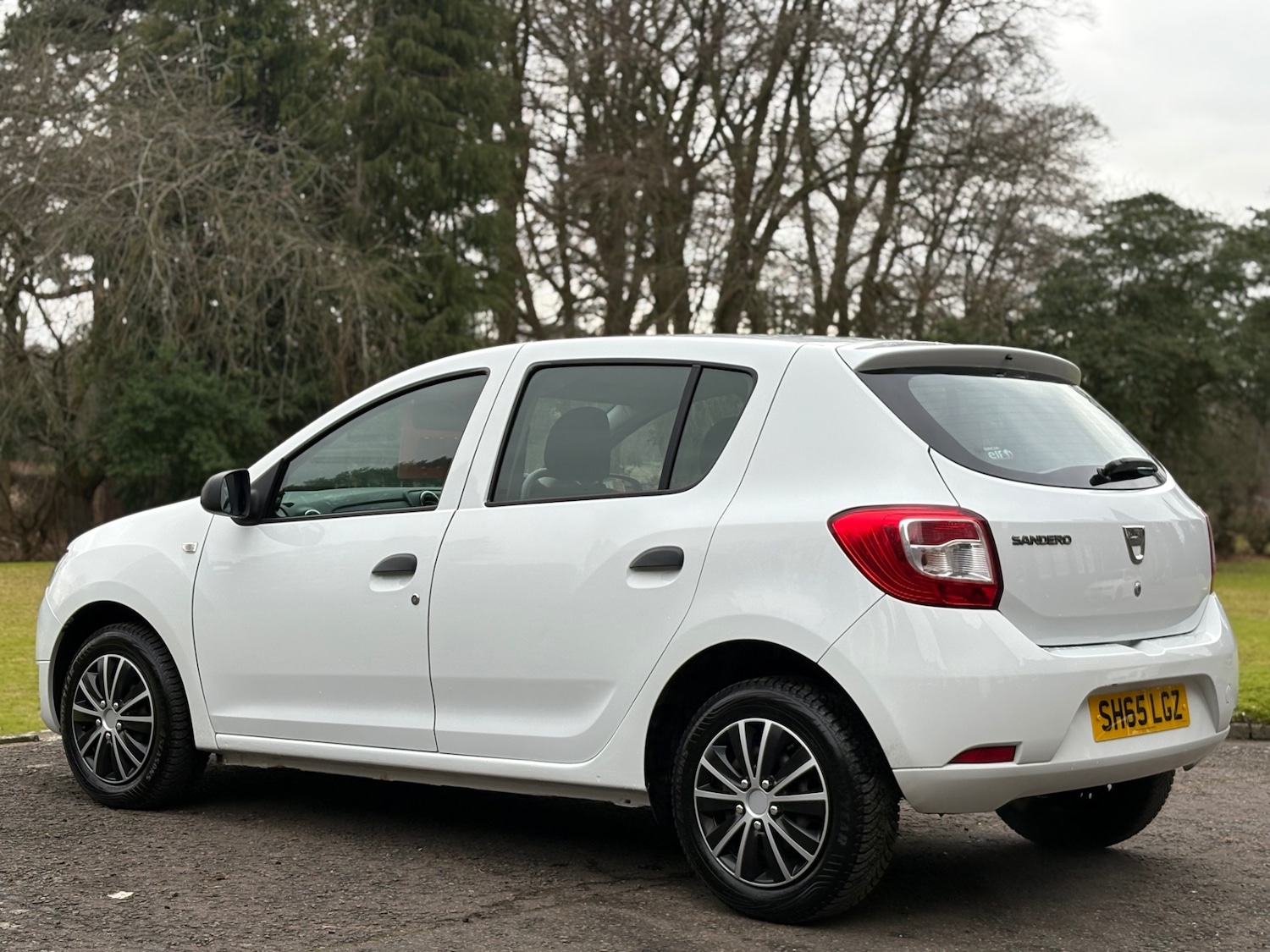 Used Dacia Sandero 2015 for sale - 77676873: Photo 5