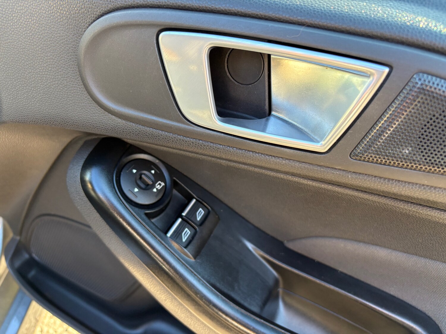 Used Ford Fiesta 2016 for sale - 78107963: Photo 26