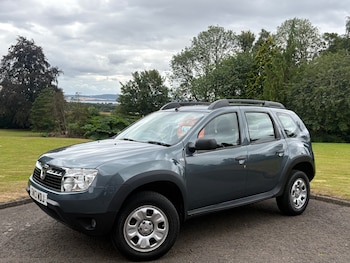 Used Dacia Duster 2013 for sale - 79424852: Photo