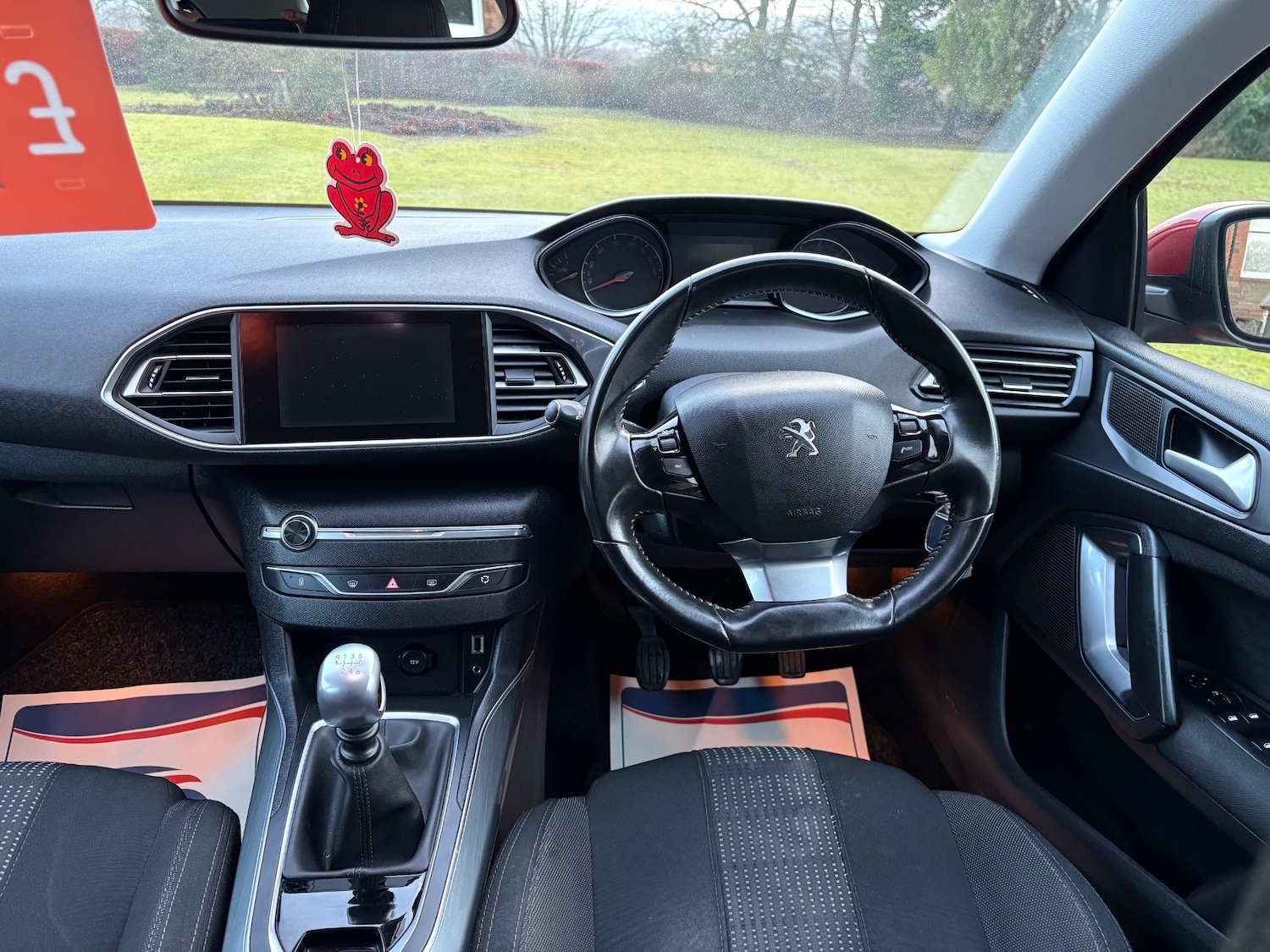 Used Peugeot 308 2015 for sale - 77266548: Photo 18