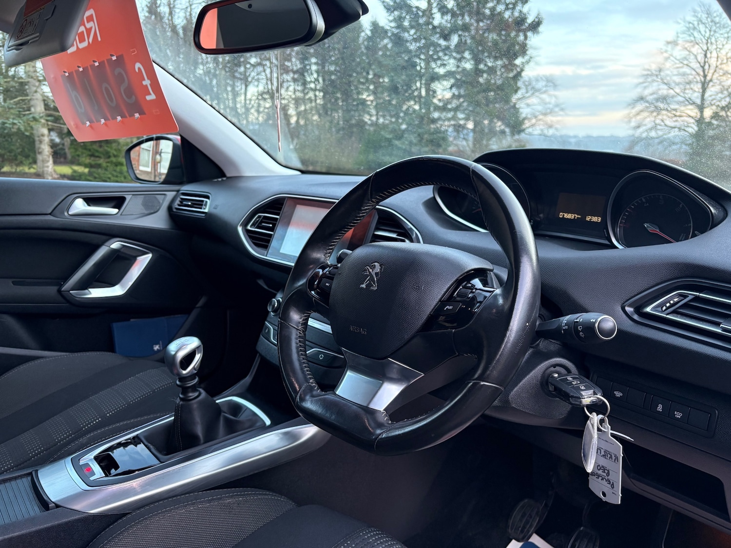 Used Peugeot 308 2015 for sale - 77266548: Photo 21