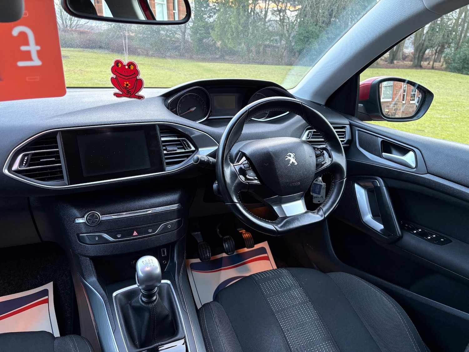 Used Peugeot 308 2015 for sale - 77266548: Photo 5